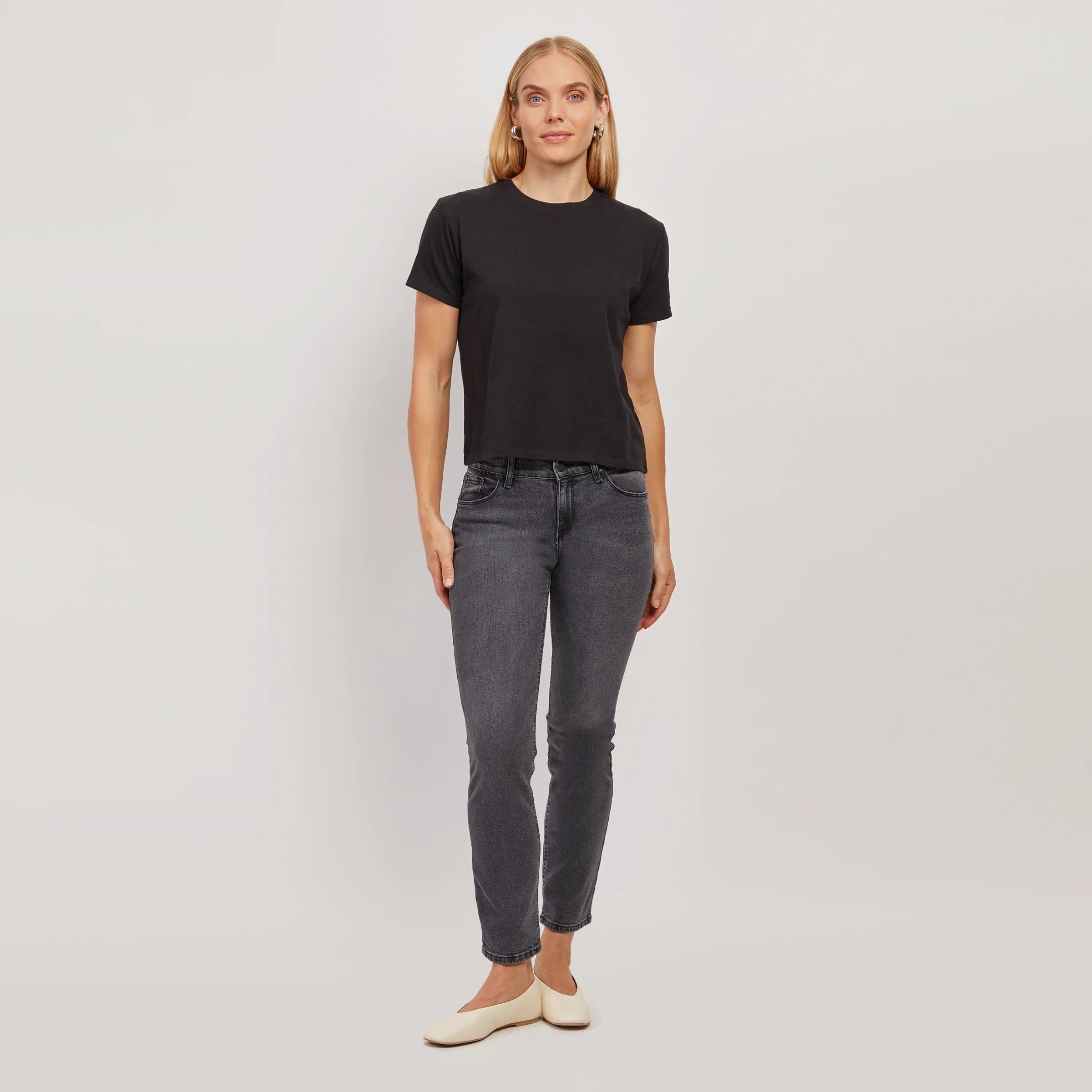Mid Rise Slim Straight Allen Jeans