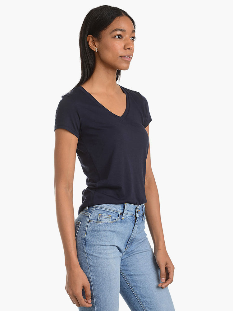 Fitted V-Neck Marcy Tee