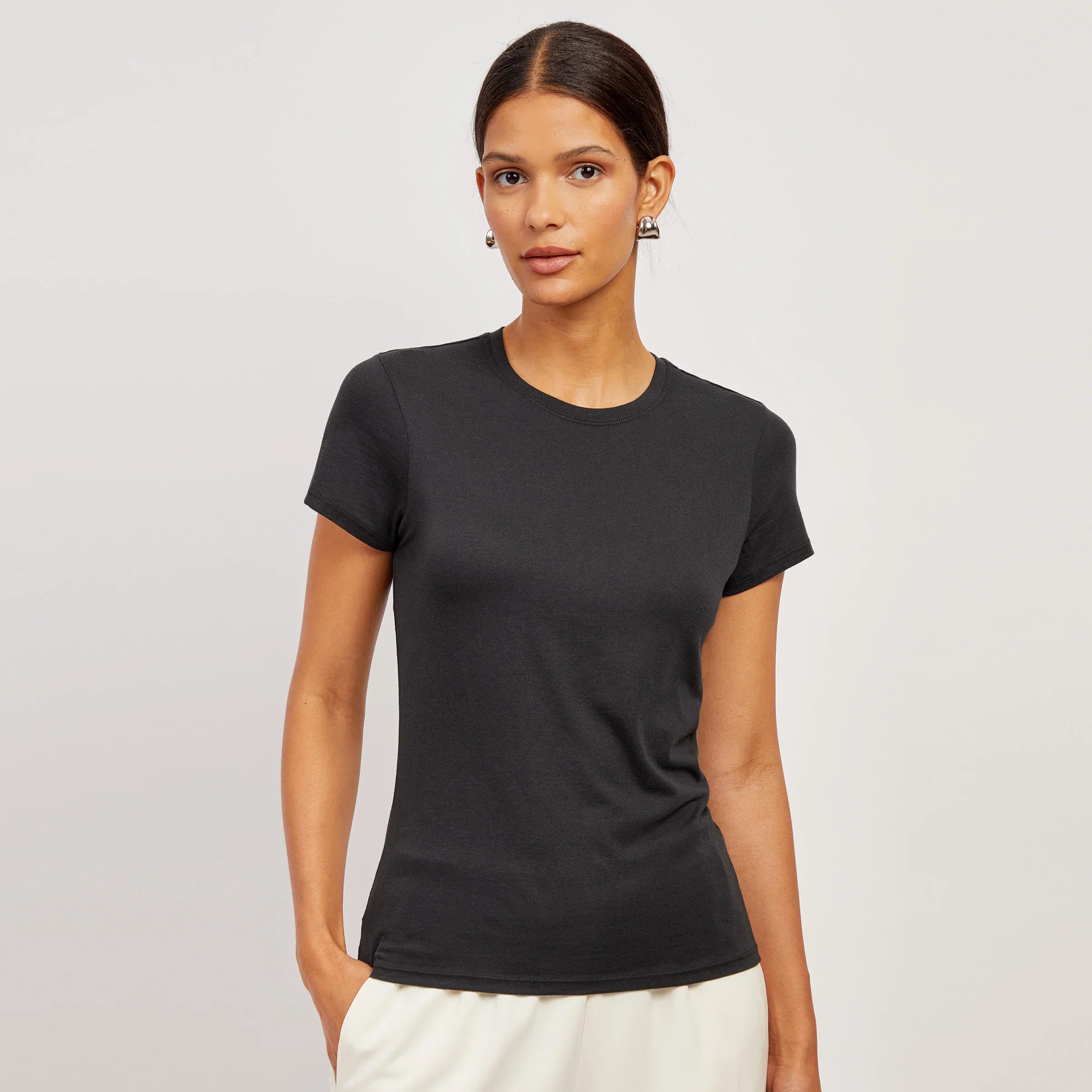 Mott&Bow | Fitted Crew Marcy Tee tt