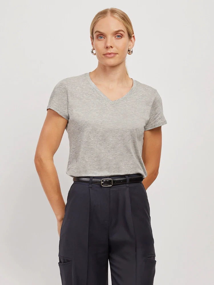 Fitted V-Neck Marcy