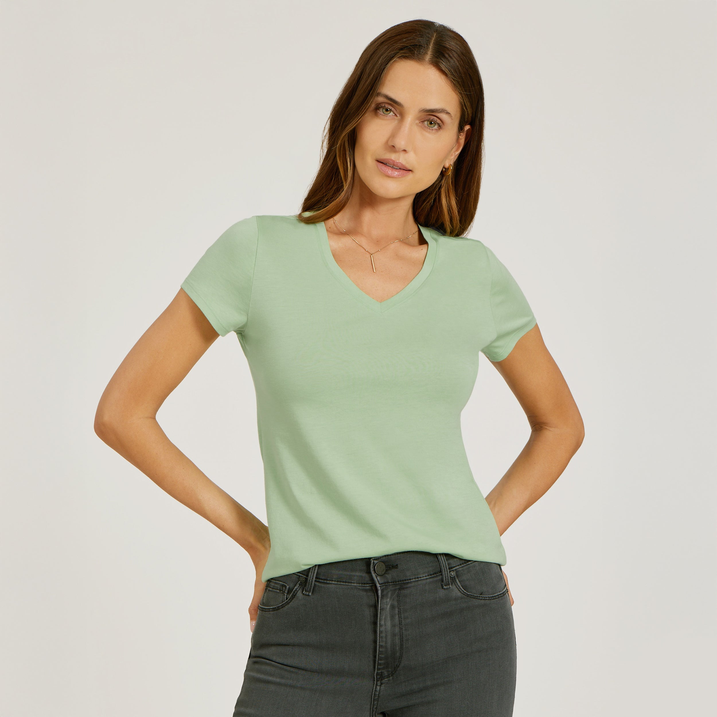 Fitted V-Neck Marcy Tee