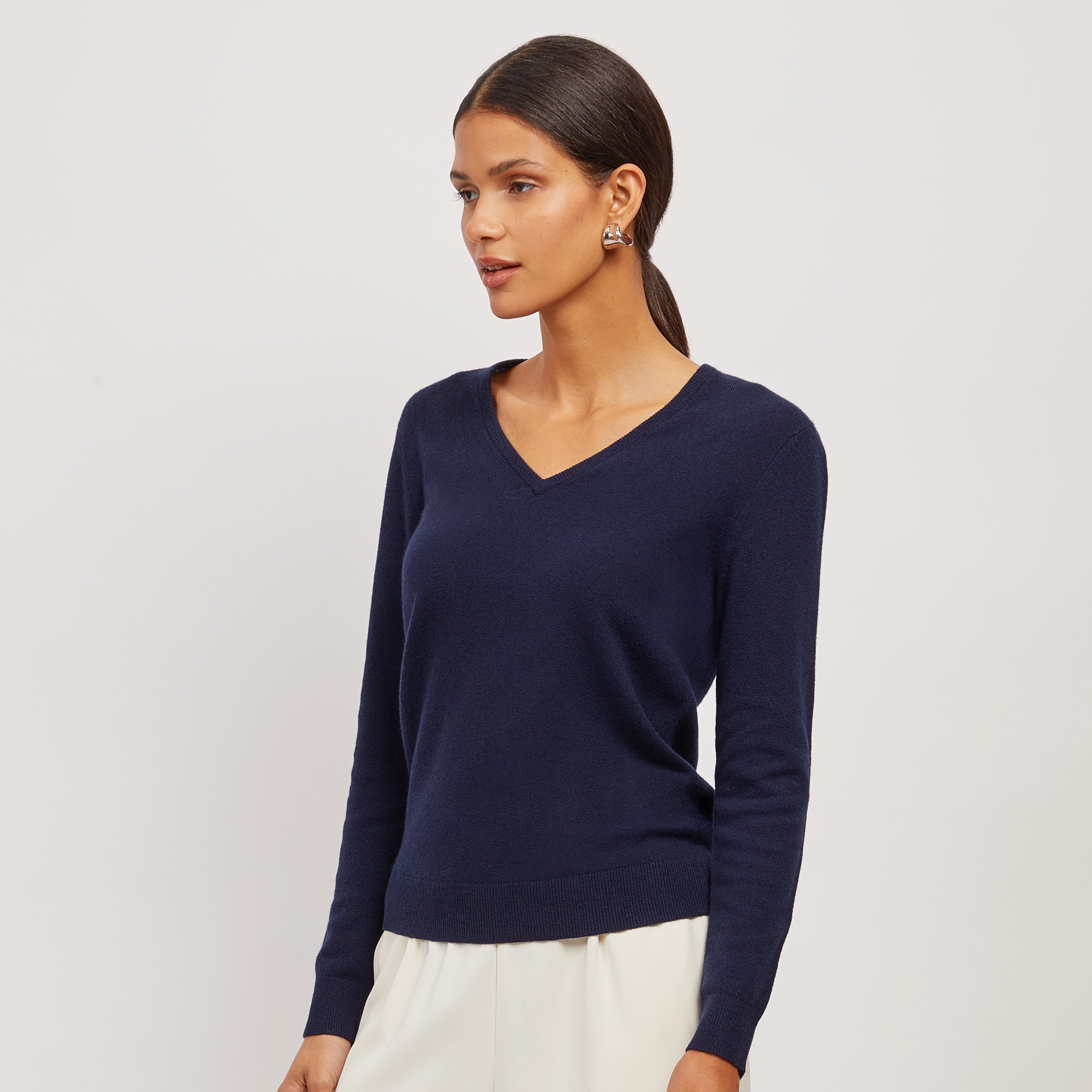 Cashmere V-Neck Willow Sweater