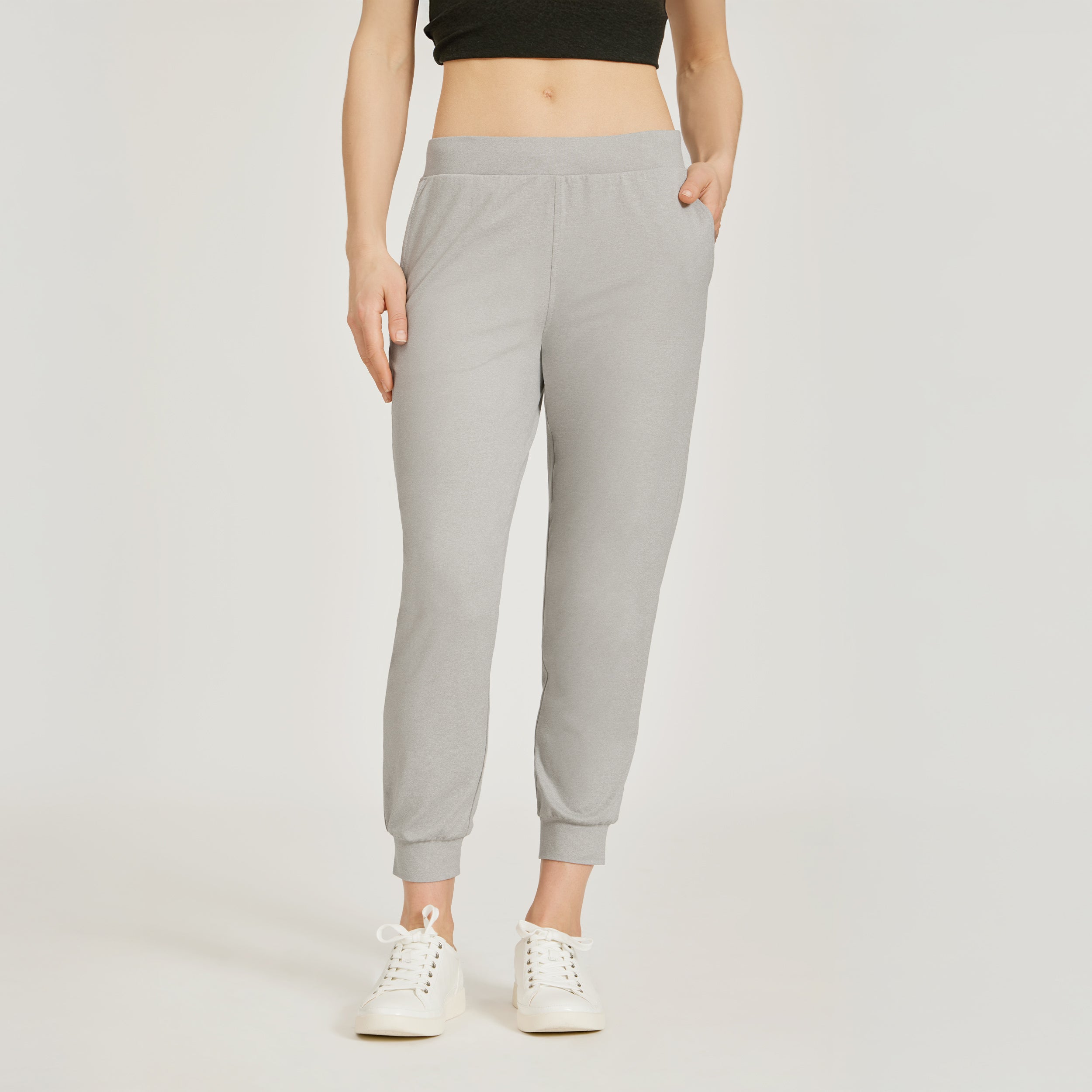 Cropped Performance Jogger