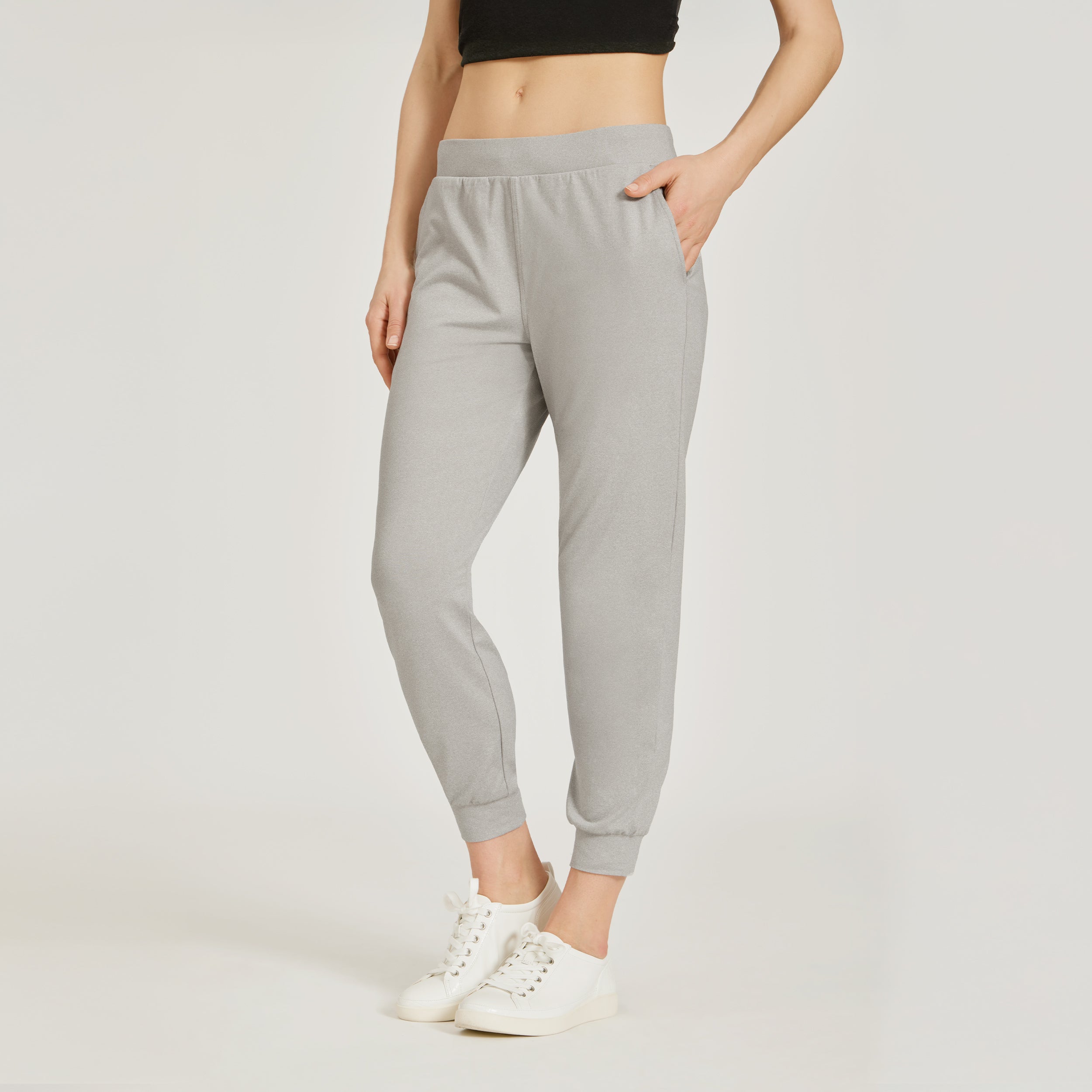 Cropped Performance Jogger